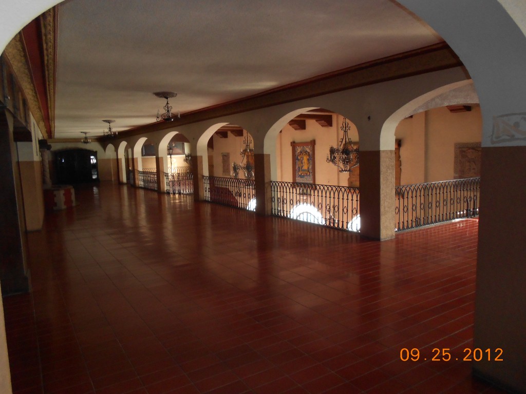 Foto: Pasillo a Balcón y Galerías - San Luis Potosí, México