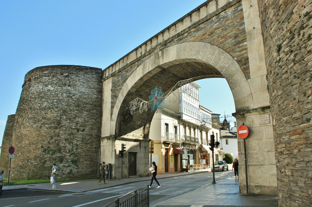 Foto: Puerta de la muralla - Lugo (Galicia), España