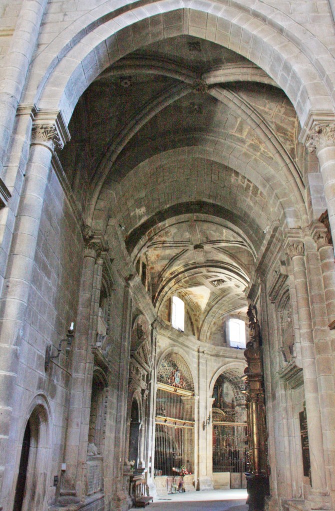 Foto: Catedral - Ourense (Galicia), España