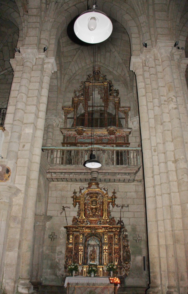 Foto: Monasterio de Santo Estevo - Nogueira de Ramuín (Ourense), España