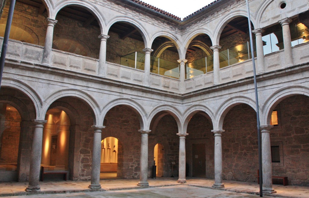 Foto: Monasterio de Santo Estevo - Nogueira de Ramuín (Ourense), España