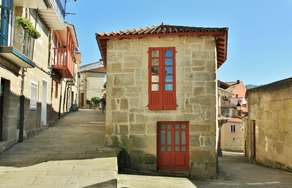 Foto: Centro histórico - Allariz (Ourense), España