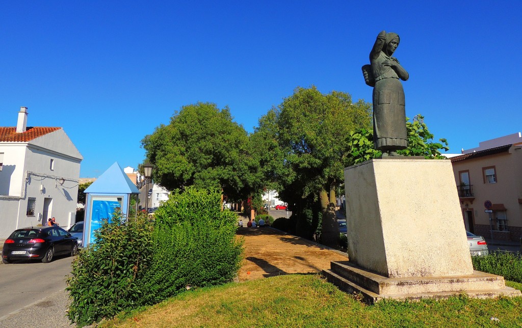 Foto: Homenaje a los trabajadores del campo - Paterna de la Rivera (Cádiz), España
