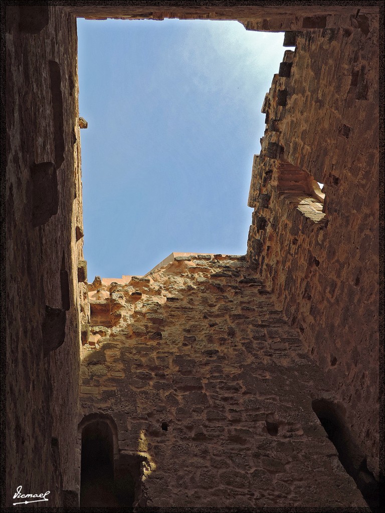 Foto: 140507-49 QUEL, CASTILLO - Quel (La Rioja), España