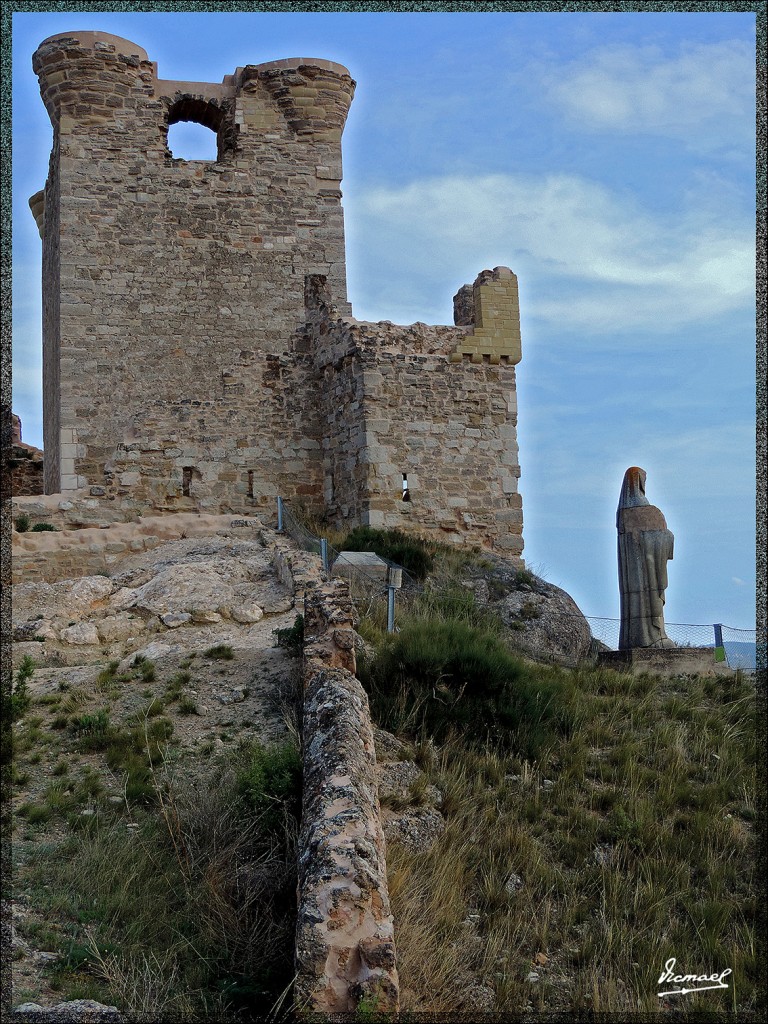 Foto: 140507-54 QUEL, CASTILLO - Quel (La Rioja), España