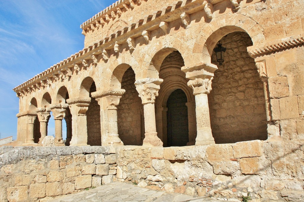 Foto: Iglesia de San Miguel - San Esteban de Gormaz (Soria), España