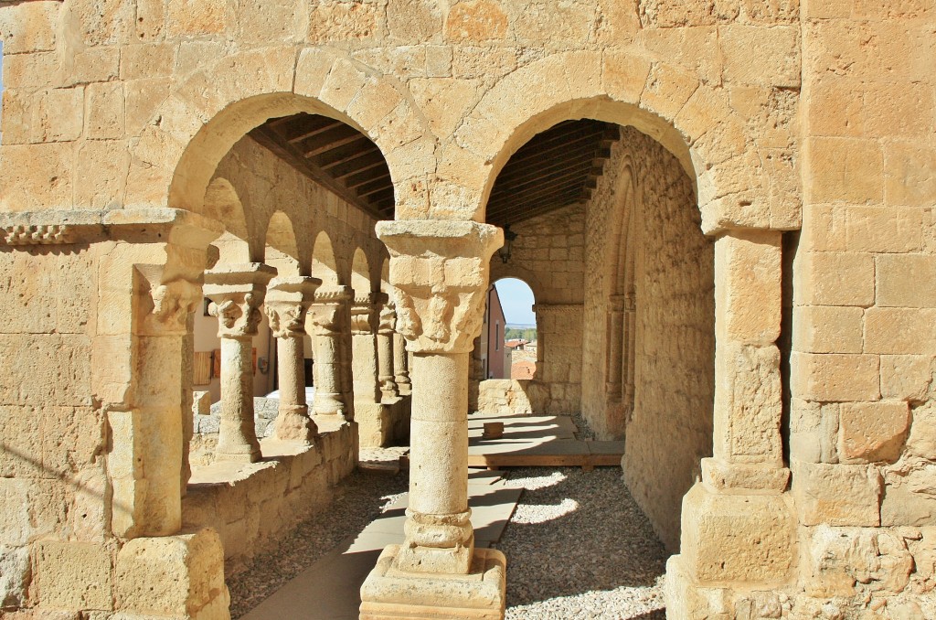 Foto: Iglesia de San Miguel - San Esteban de Gormaz (Soria), España