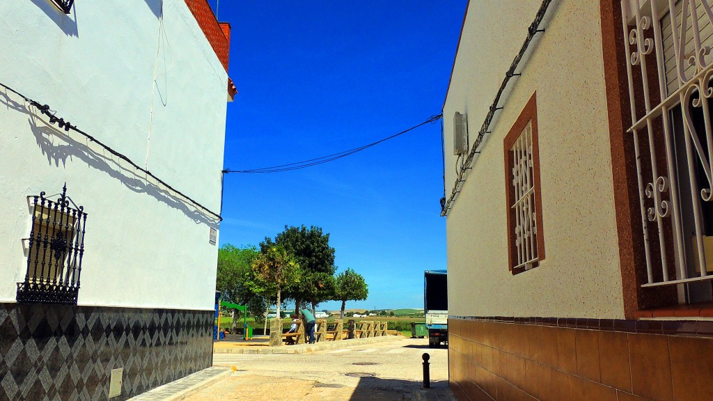 Foto: Calle Hernán Cortés - El Palmar de Troya (Sevilla), España