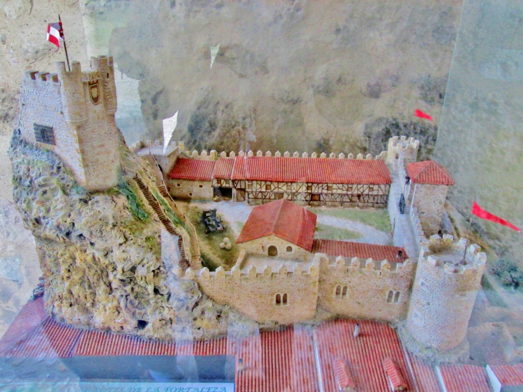 Foto: Maqueta del castillo - Frias (Burgos), España