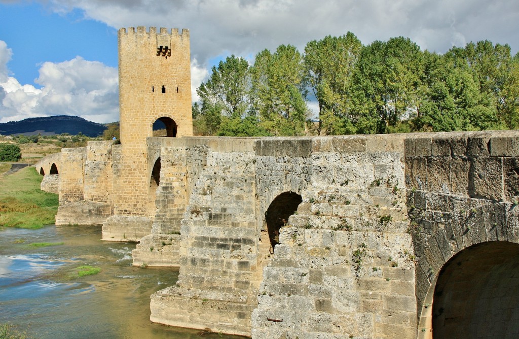 Foto: Puente medieval - Frias (Burgos), España
