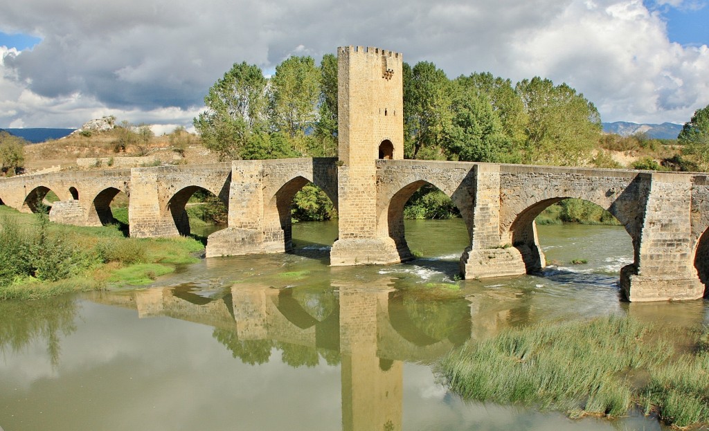 Foto: Puente medieval - Frias (Burgos), España