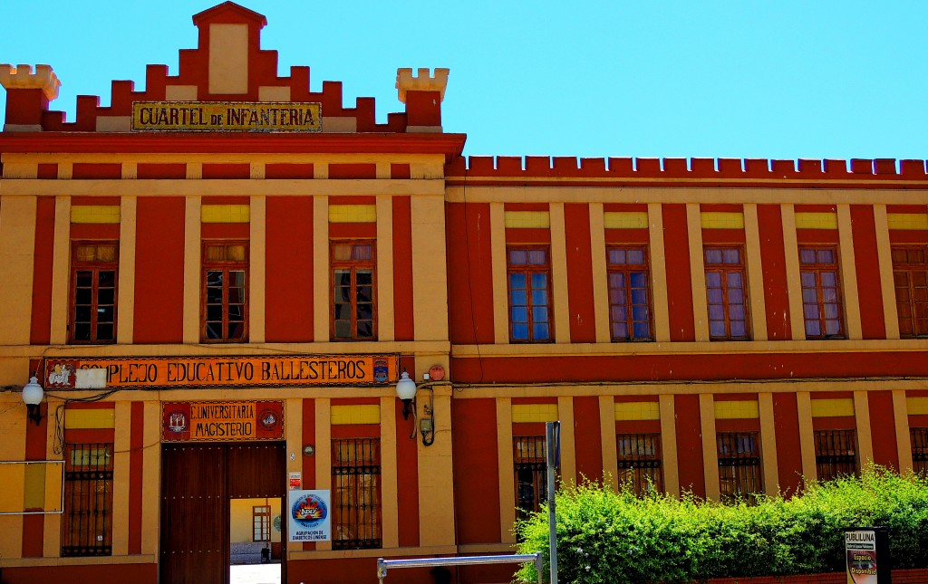 Foto: Escuela de Magisterio - La Línea de la Concepción (Cádiz), España