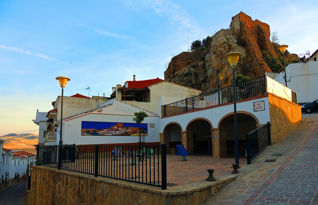 Foto: Plaza de la Muralla - Ardales (Málaga), España