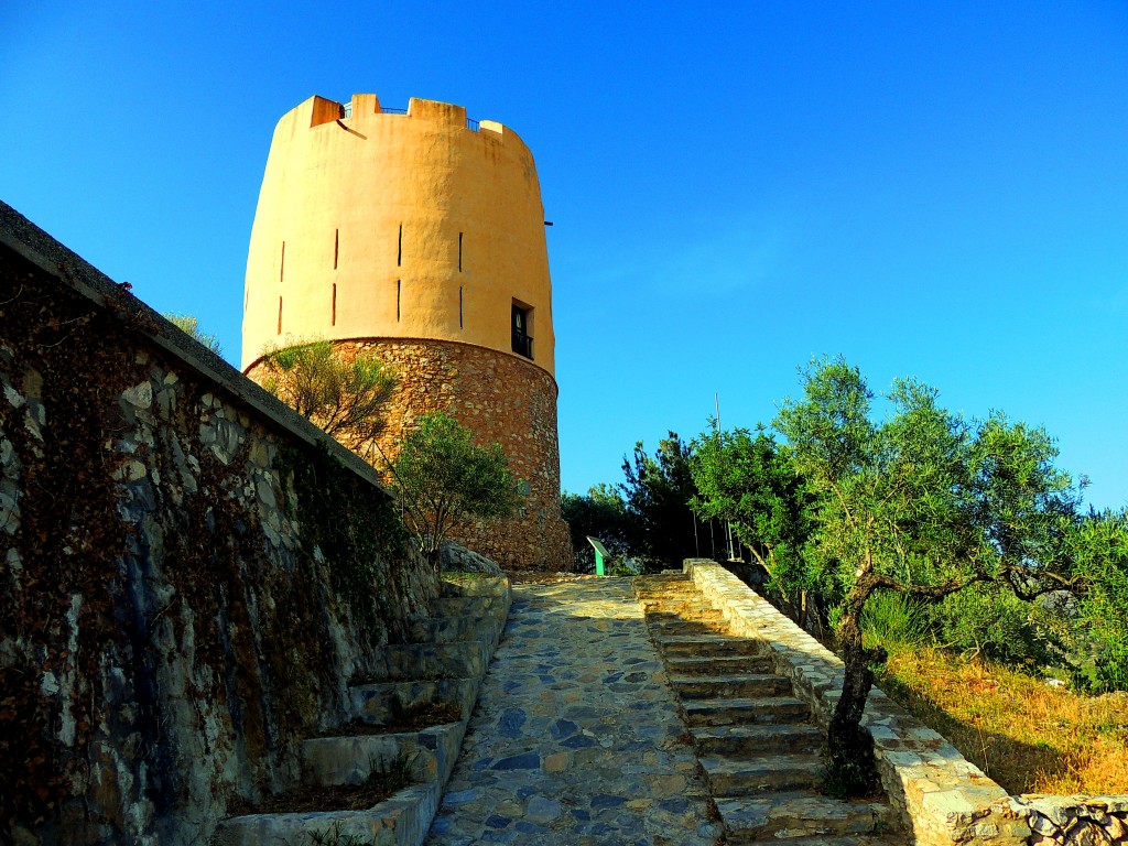Foto: La Torre de Yunqueras - Yunquera (Málaga), España