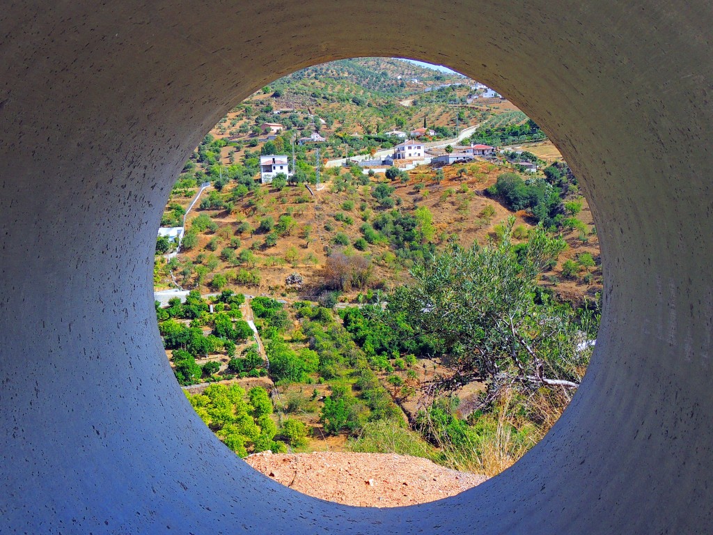Foto: El Mundo es redondo - Tolox (Málaga), España