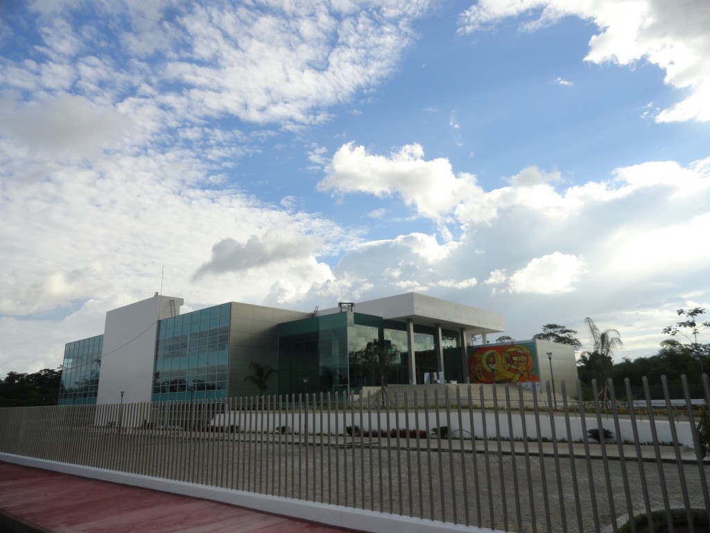 Foto: La nueva corte - Puyo (Pastaza), Ecuador