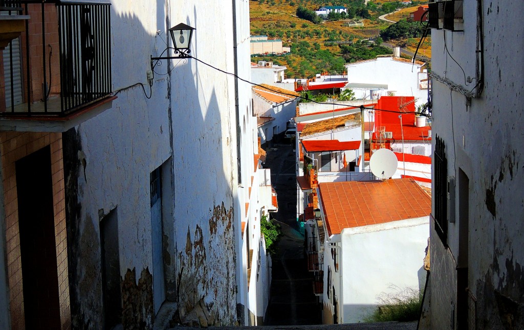 Foto: Calle Rodahuevos - Alozaina (Málaga), España