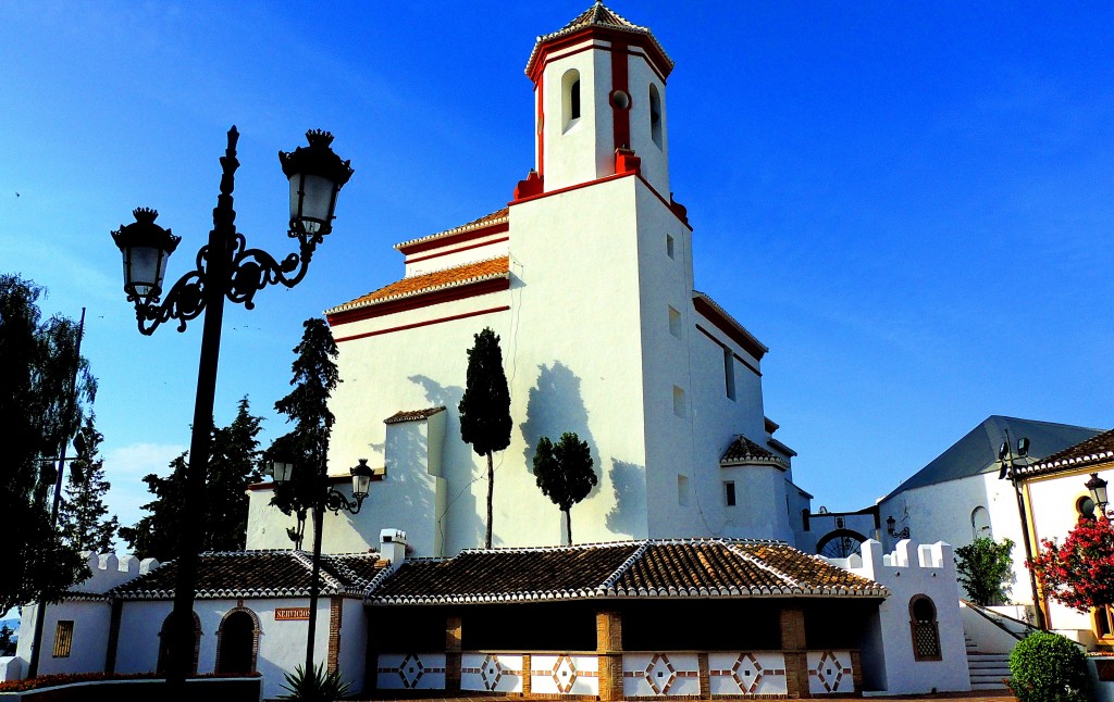 Foto: Iglesia Santa Ana - Alozaina (Málaga), España
