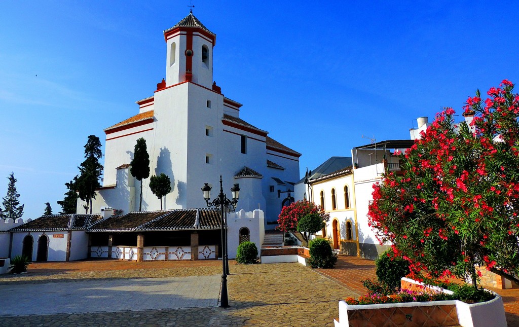 Foto: Iglesia Santa Ana - Alozaina (Málaga), España