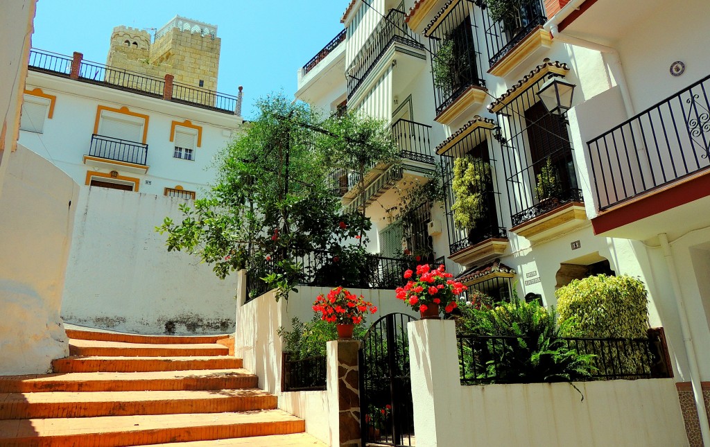 Foto: Calle San Miguel - Guaro (Málaga), España