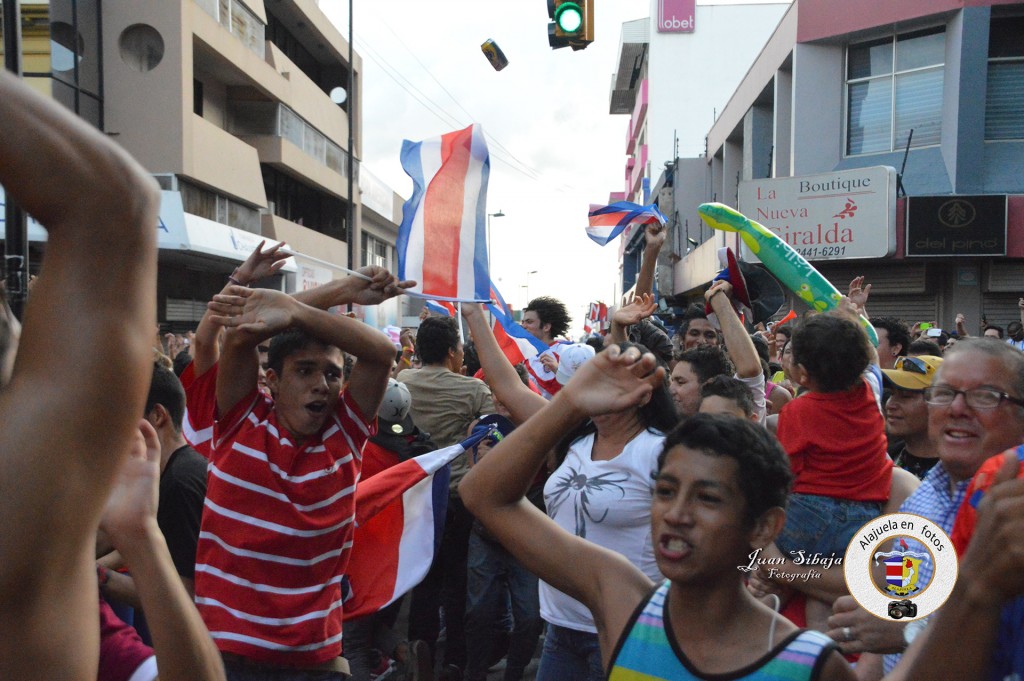 Foto: COSTA RICA PASA A CUARTOS DE FINAL EN EL MUNDIAL - Alajuela, Costa Rica