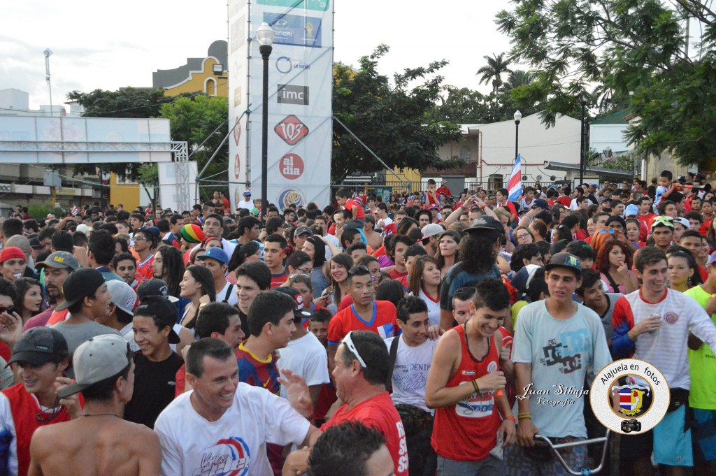 Foto: COSTA RICA PASA A CUARTOS DE FINAL EN EL MUNDIAL 2014 - Alajuela, Costa Rica