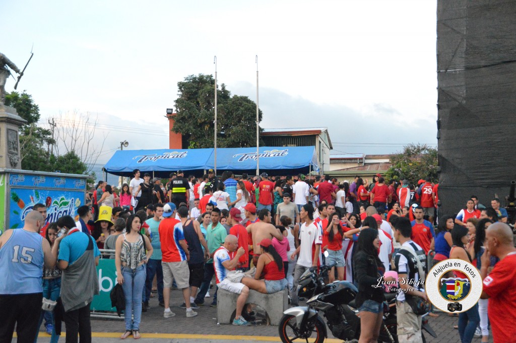 Foto: COSTA RICA PASA A CUARTOS DE FINAL EN EL MUNDIAL 2014 - Alajuela, Costa Rica