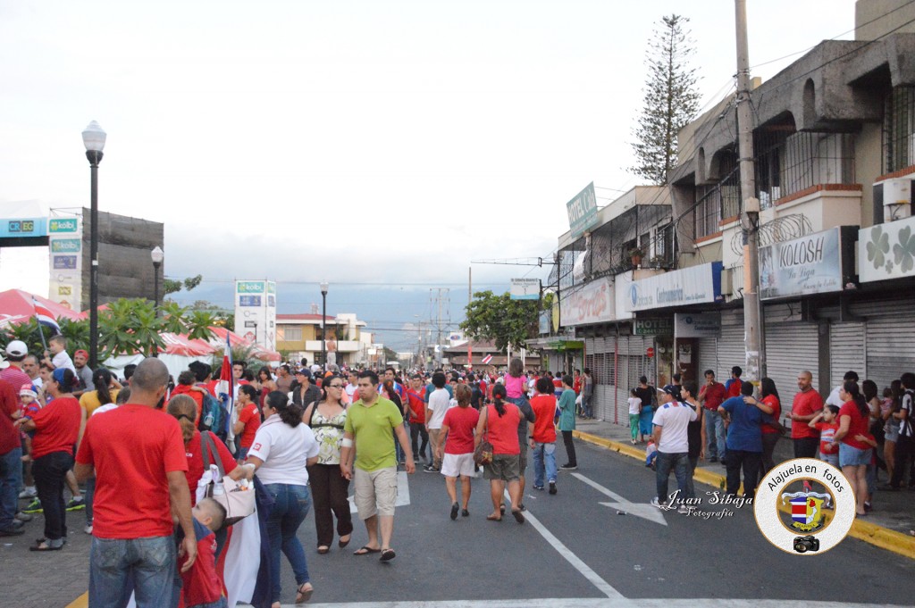 Foto: COSTA RICA PASA A CUARTOS DE FINAL EN EL MUNDIAL 2014 - Alajuela, Costa Rica