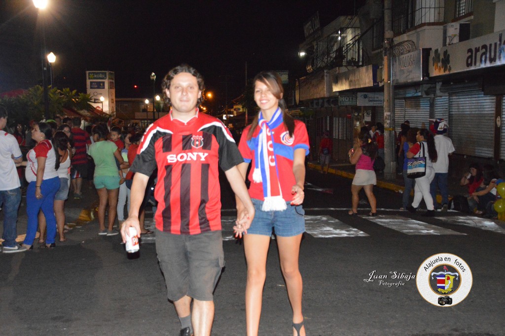 Foto: COSTA RICA PASA A CUARTOS DE FINAL EN EL MUNDIAL 2014 - Alajuela, Costa Rica