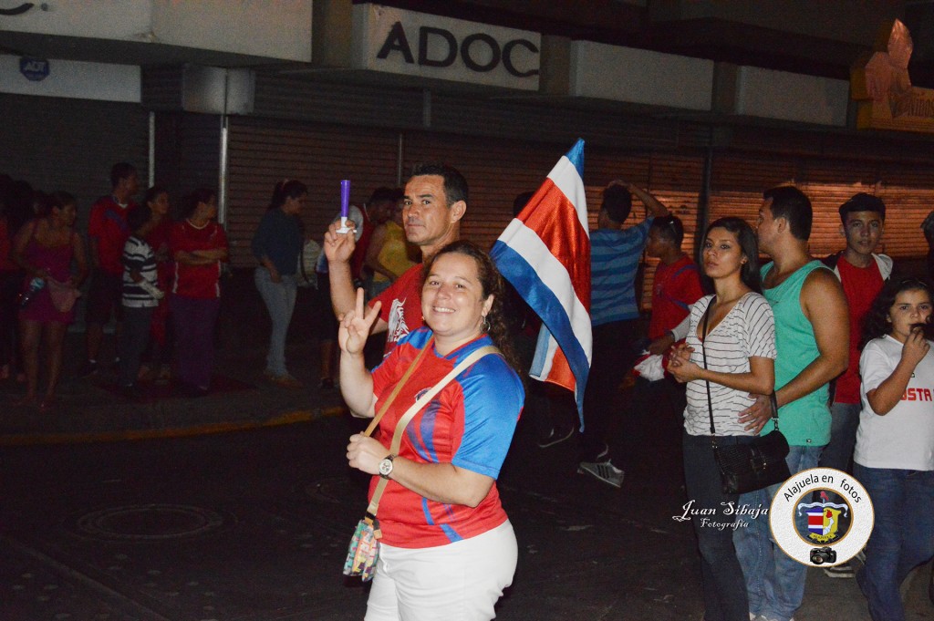 Foto: COSTA RICA PASA A CUARTOS DE FINAL EN EL MUNDIAL 2014 - Alajuela, Costa Rica