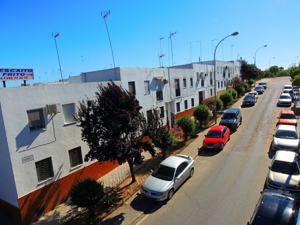 Foto: Calle Pasarela - La Puebla del Río (Sevilla), España