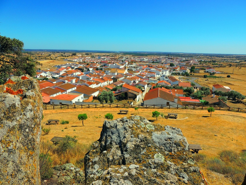Foto: Peña Maya - El Almendro (Huelva), España