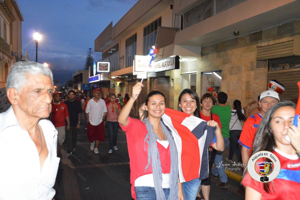 Foto: COSTA RICA  PASA A CUARTOS DE FINAL EN EL MUNDIAL 2014 - Alajuela, Costa Rica