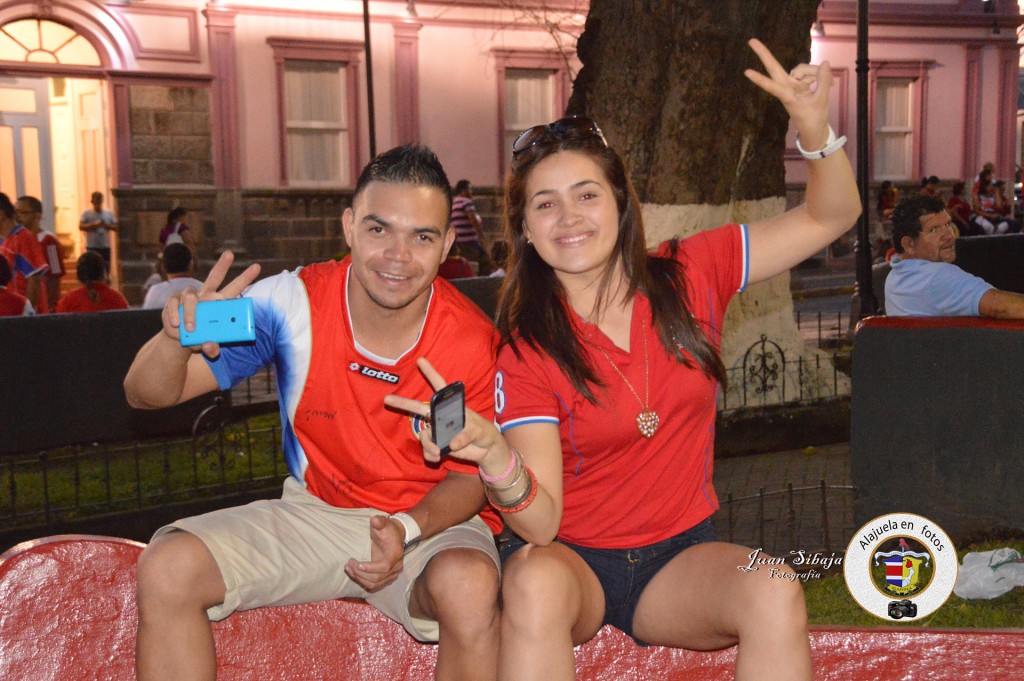 Foto: COSTA RICA  PASA A CUARTOS DE FINAL EN EL MUNDIAL 2014 - Alajuela, Costa Rica