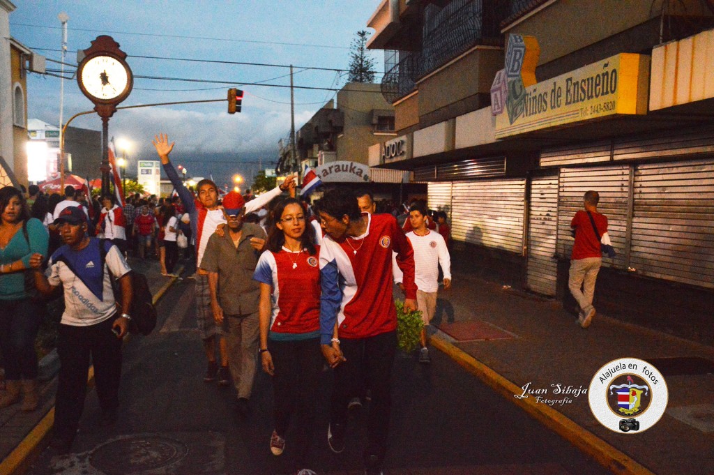 Foto: COSTA RICA PASA A CUARTOS DE FINAL EN EL MUNDIAL 2014 - Alajuela, Costa Rica