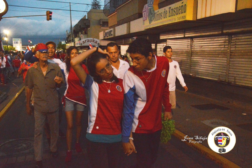 Foto: COSTA RICA PASA A CUARTOS DE FINAL EN EL MUNDIAL 2014 - Alajuela, Costa Rica