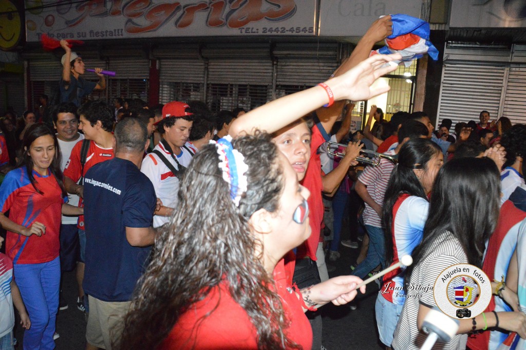 Foto: COSTA RICA PASA A CUARTOS DE FINAL EN EL MUNDIAL 2014 - Alajuela, Costa Rica