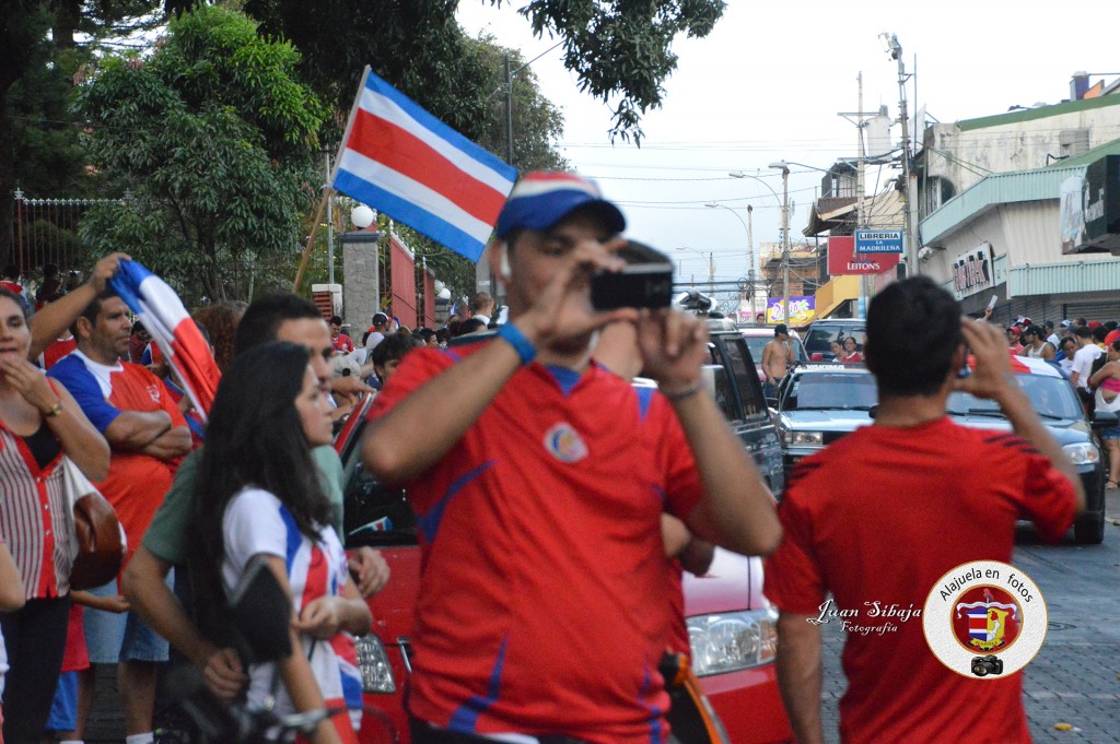 Foto: COSTA RICA PASA A CUARTOS DE FINAL EN EL MUNDIAL 2014 - Alajuela, Costa Rica