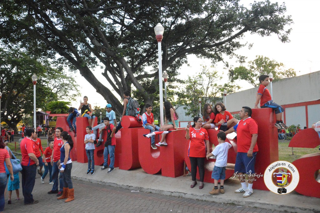 Foto: COSTA RICA PASA A CUARTOS DE FINAL EN EL MUNDIAL 2014 - Alajuela, Costa Rica