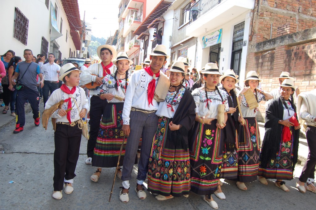 Foto: Festival folclórico estudiantil julio de 2014 - Vélez Santander (Santander), Colombia