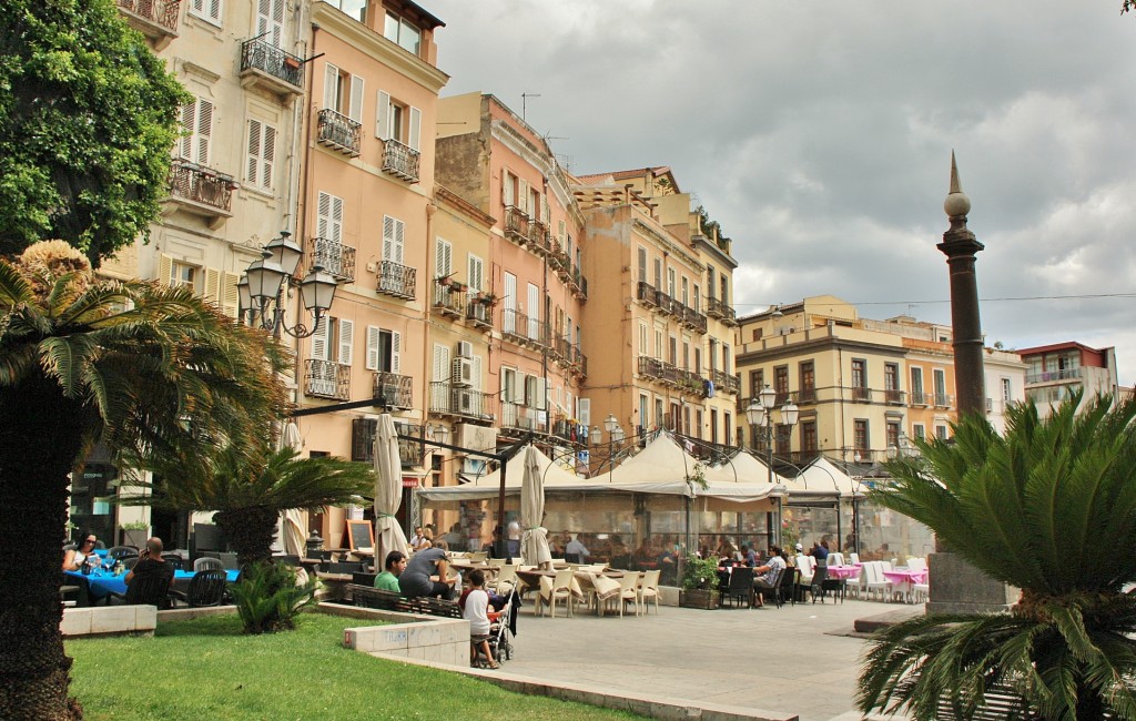 Foto: Vista de la ciudad - Cagliari (Sardinia), Italia