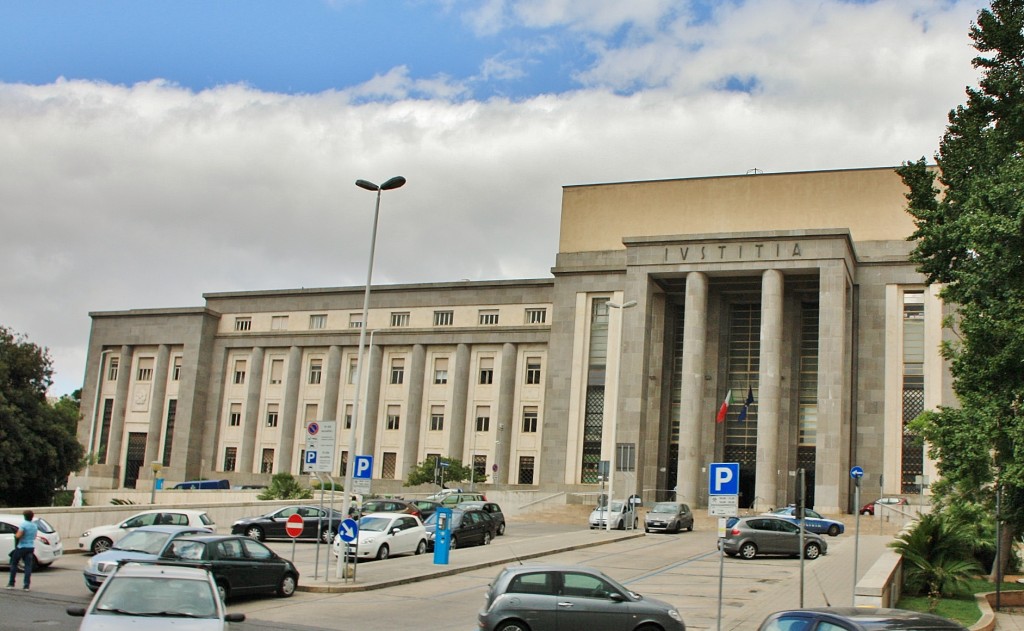 Foto: Palacio de Justicia - Cagliari (Sardinia), Italia