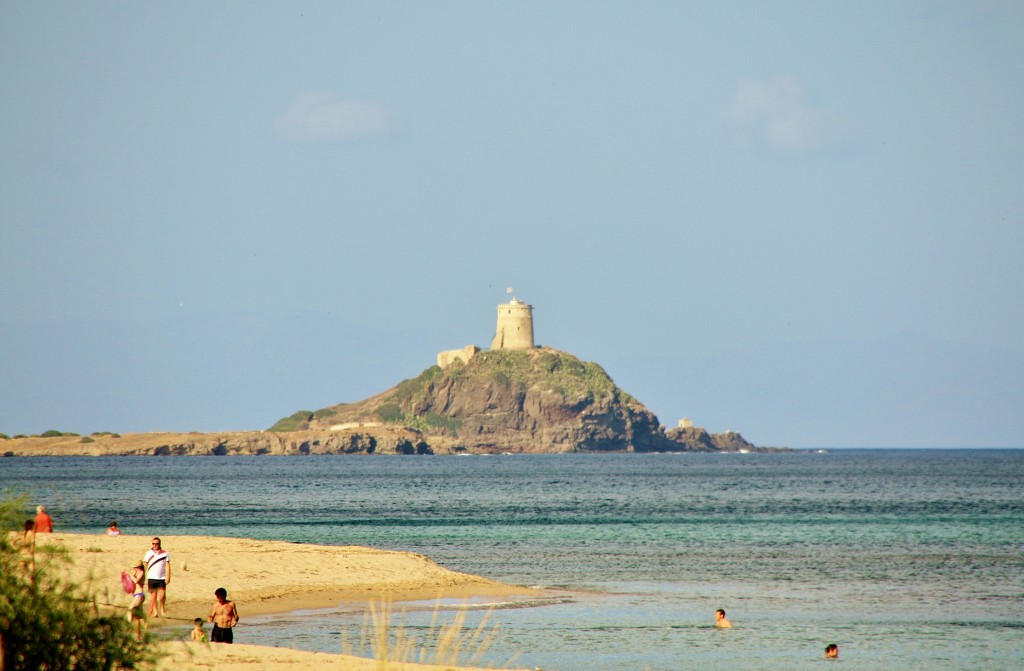 Foto: Torre de vigilancia - Pula (Sardinia), Italia