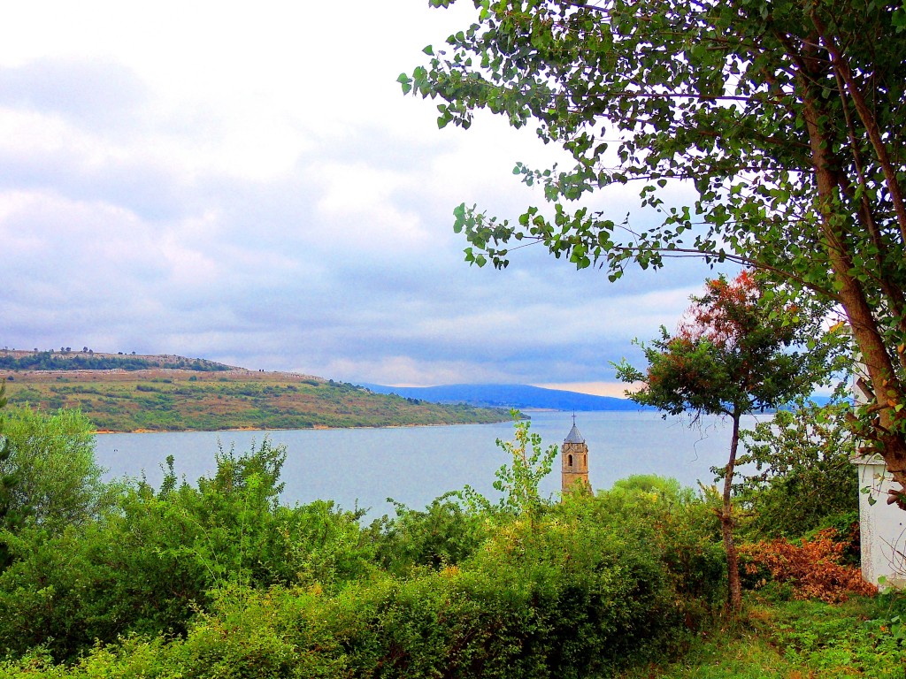 Foto de Las Rozas de Valdearroyos (Cantabria), España