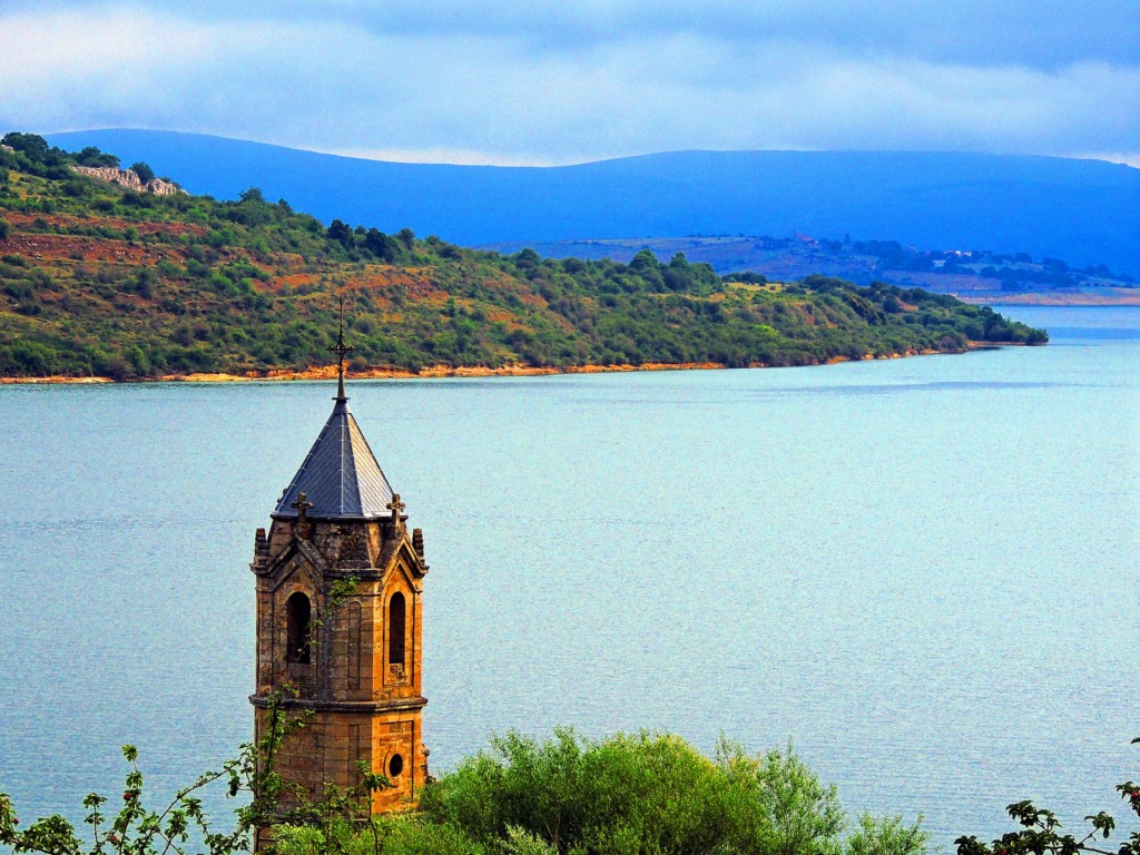 Foto de Las Rozas de Valdearroyos (Cantabria), España