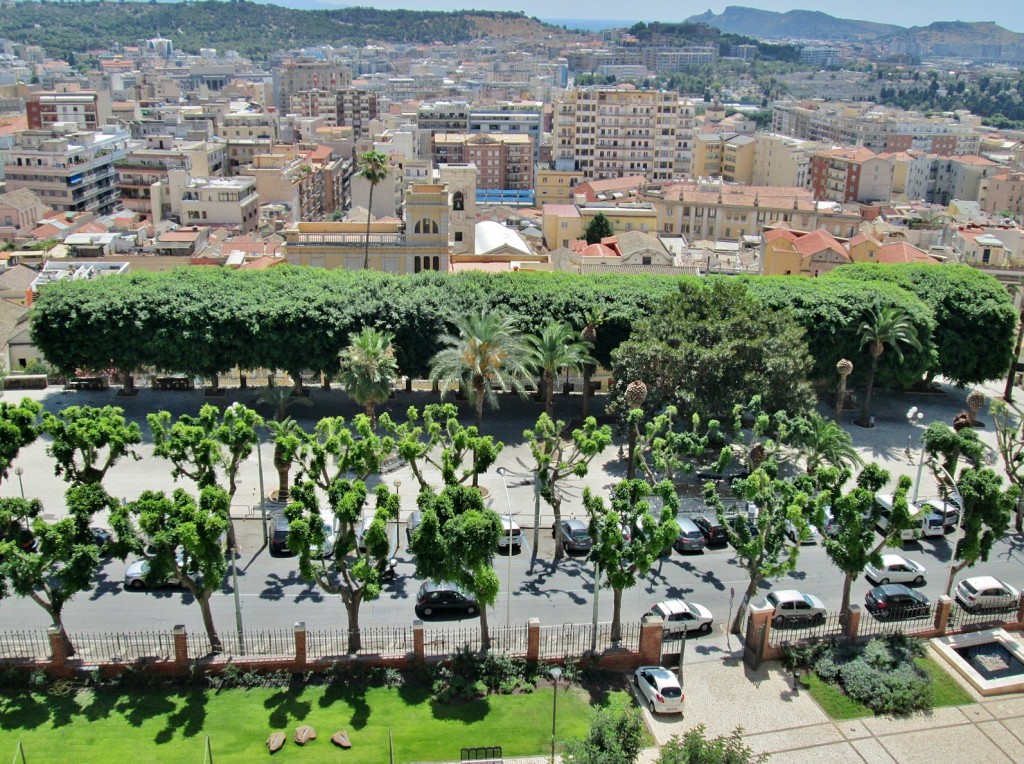 Foto: Vista de la ciudad - Cagliari (Sardinia), Italia