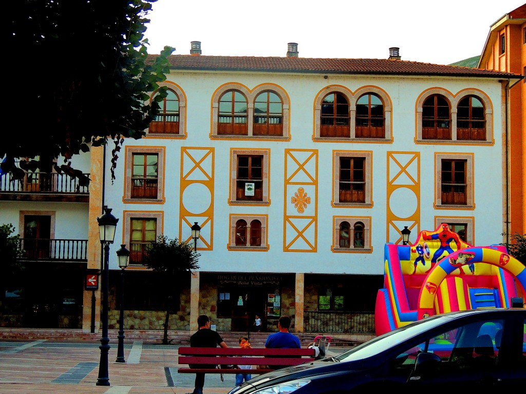 Foto de Cangas de Onis (Asturias), España
