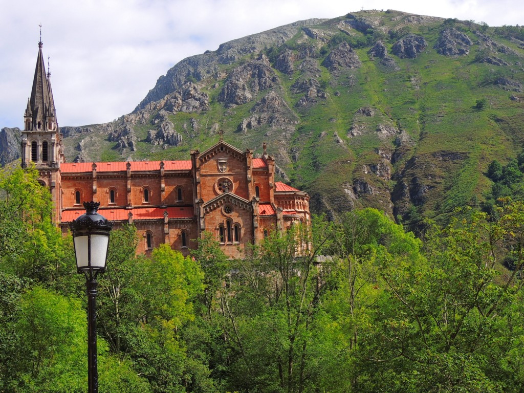 Foto de Covadonga (Asturias), España
