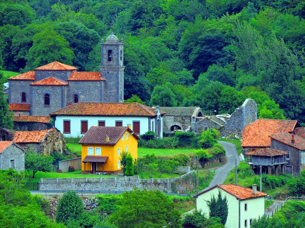Foto de Ribota (Asturias), España