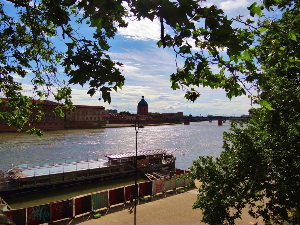 Foto: Place de la Daurade - Toulouse (Midi-Pyrénées), Francia
